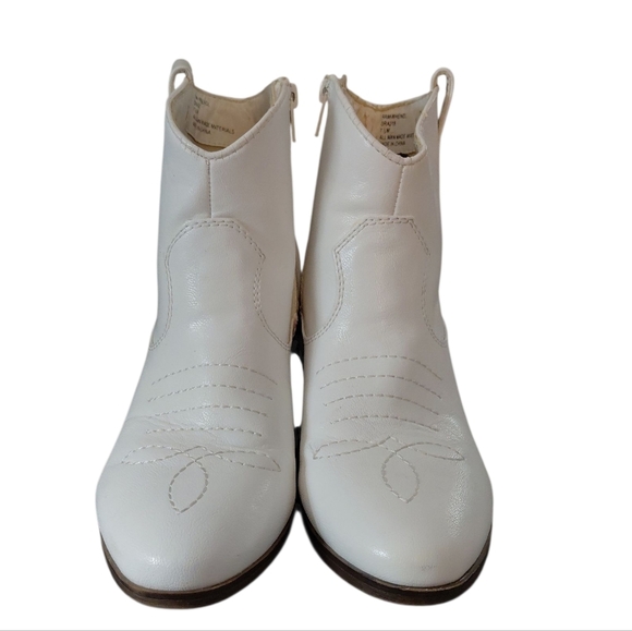 RAMPAGE Cowgirl Boots White Western Women's Booties Size 7.5 - Picture 3 of 10